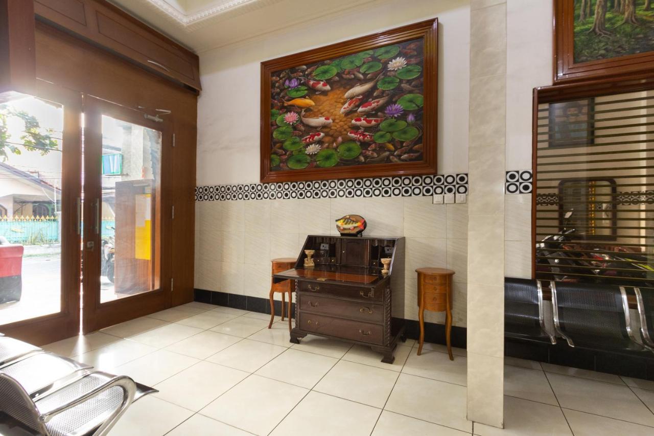 Homestay Gayatri Sawojajar Near Univ Negeri Malang Kampus 2 Mitra Reddoorz Exterior photo